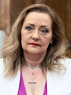 🤖 Elena Lasconi